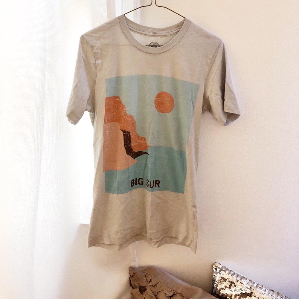 Big Sur south moon under t-shirt